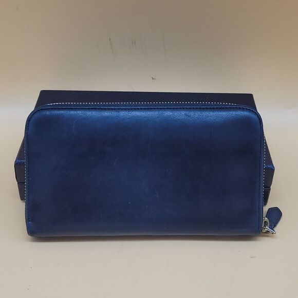 Authentic Prada Wallet  - Picture 3 of 13